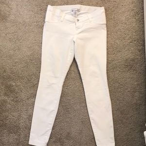 Liz Lange Maternity White Jeans